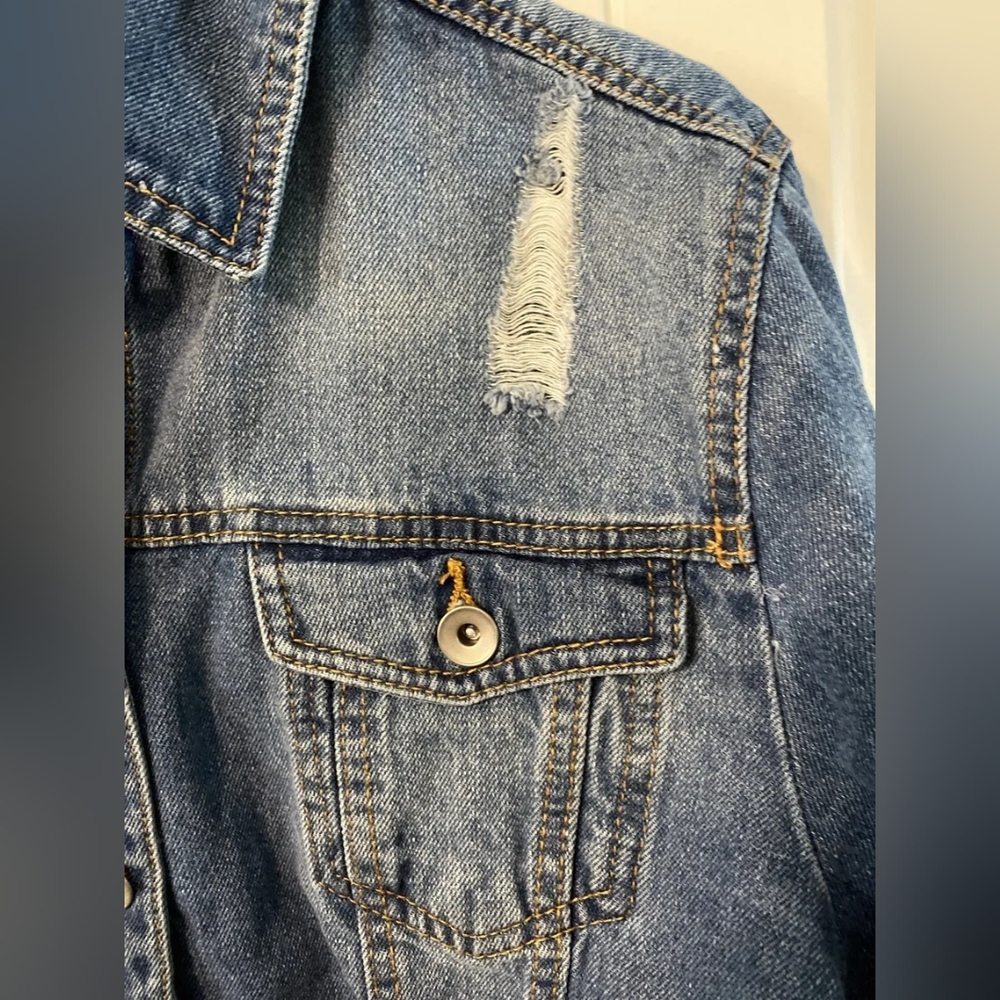 New Look- Womens - Ripped Jean Jacket - Picture 3 of 6